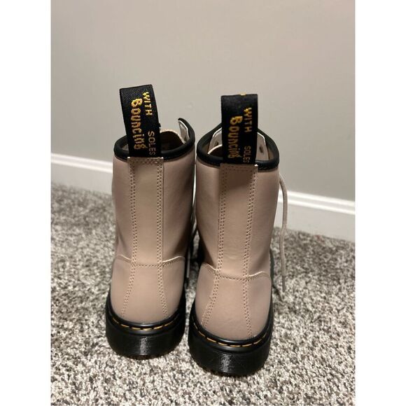 Dr martens Zavala taupe lace up boots size 8 - Picture 3 of 4